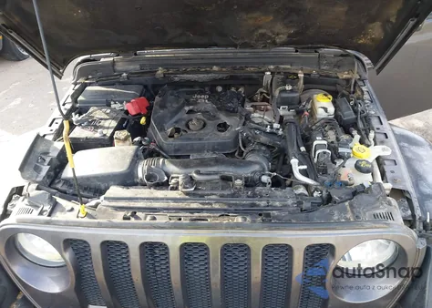 2018 Jeep Wrangler Unlimited Sport 4X4 z USA, uszkodzony, nr VIN 1C4HJXDN5JW266580